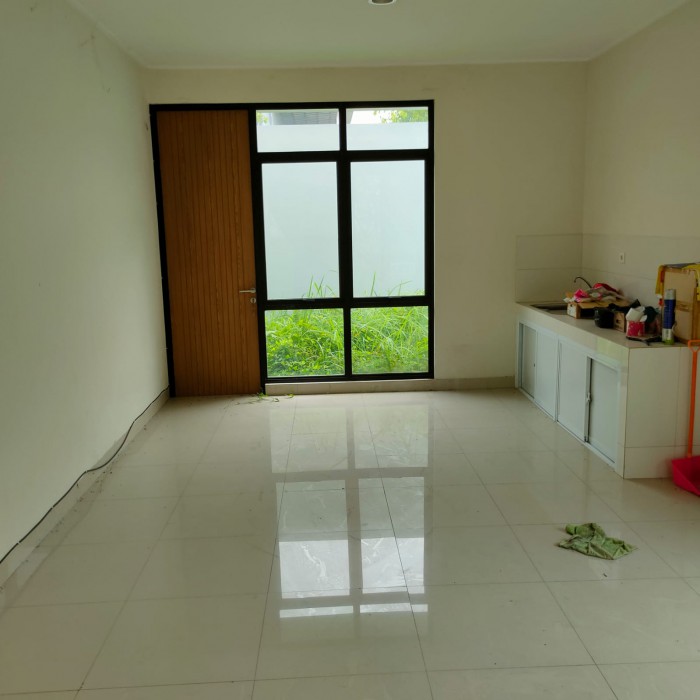 Rumah Disewakan Semi Furnished di Cluster Summer Bliss Lippo Cikarang 